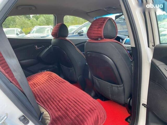 Хендай их35, объемом двигателя 0 л и пробегом 103 тыс. км за 12500 $, фото 22 на Automoto.ua