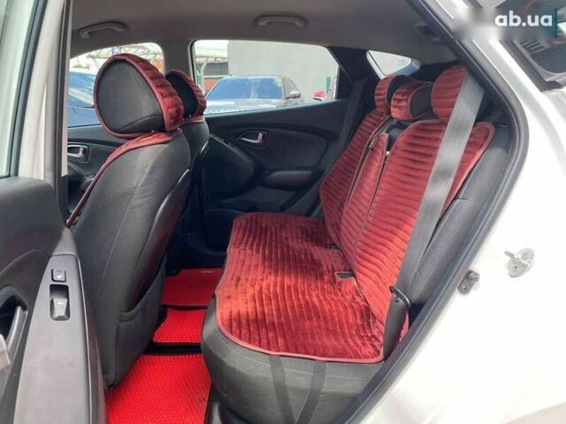 Хендай их35, объемом двигателя 0 л и пробегом 103 тыс. км за 12500 $, фото 20 на Automoto.ua
