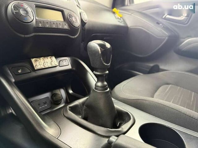 Хендай іх35, об'ємом двигуна 2 л та пробігом 155 тис. км за 13990 $, фото 22 на Automoto.ua