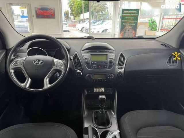 Хендай іх35, об'ємом двигуна 2 л та пробігом 155 тис. км за 13990 $, фото 16 на Automoto.ua