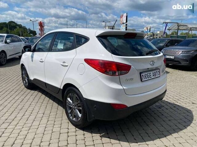 Хендай их35, объемом двигателя 0 л и пробегом 103 тыс. км за 12500 $, фото 4 на Automoto.ua