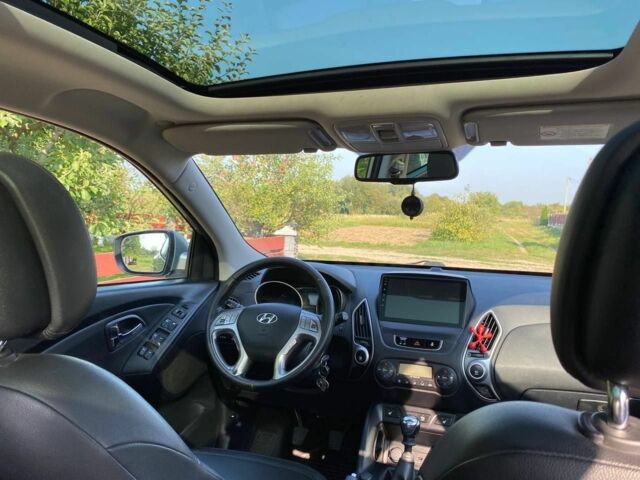 Сірий Хендай іх35, об'ємом двигуна 2 л та пробігом 244 тис. км за 10300 $, фото 11 на Automoto.ua