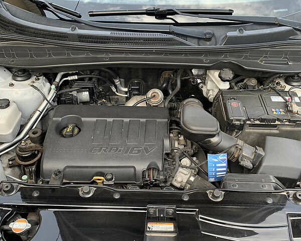 Серый Хендай их35, объемом двигателя 1.7 л и пробегом 233 тыс. км за 11200 $, фото 21 на Automoto.ua