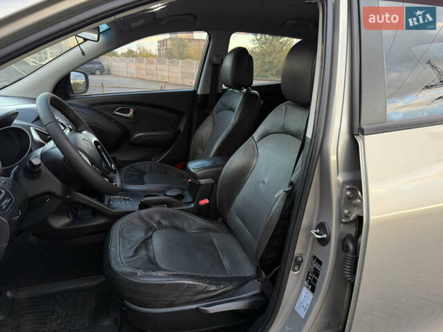 Хендай их35 2010 в Кривом Роге на Automoto.ua Серый Хендай их35, объемом двигателя 2 л и пробегом 220 тыс. км за 11800 $, фото 23 на Automoto.ua