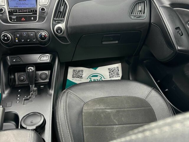 Сірий Хендай іх35, об'ємом двигуна 2 л та пробігом 209 тис. км за 11500 $, фото 12 на Automoto.ua