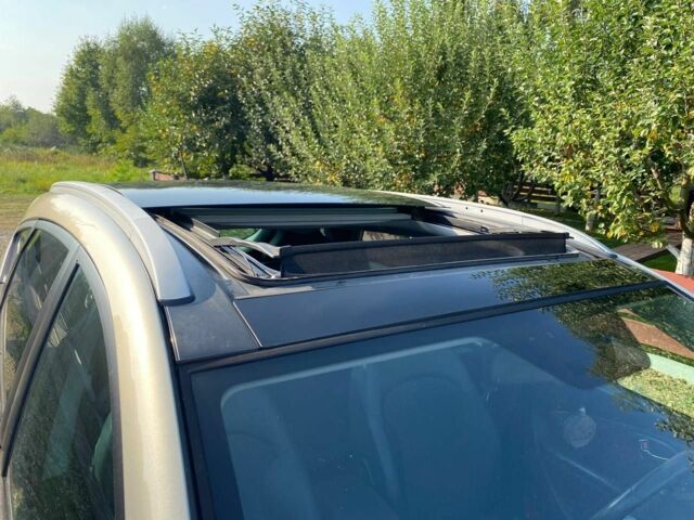 Сірий Хендай іх35, об'ємом двигуна 2 л та пробігом 244 тис. км за 10300 $, фото 14 на Automoto.ua