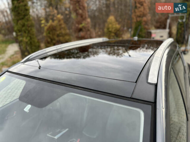 Серый Хендай их35, объемом двигателя 2 л и пробегом 262 тыс. км за 12150 $, фото 50 на Automoto.ua