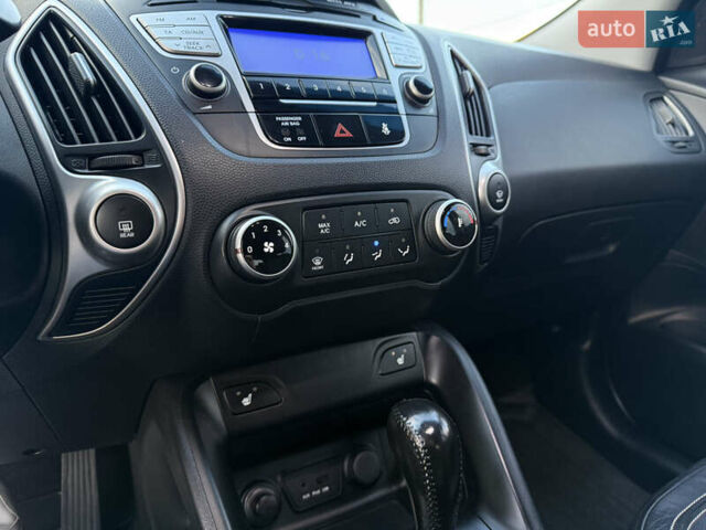 Хендай их35 2010 в Кривом Роге на Automoto.ua Серый Хендай их35, объемом двигателя 2 л и пробегом 220 тыс. км за 11800 $, фото 26 на Automoto.ua