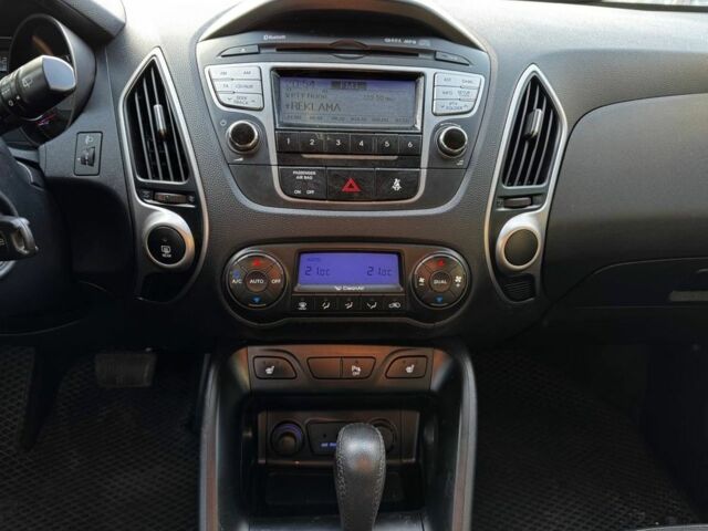 Сірий Хендай іх35, об'ємом двигуна 2 л та пробігом 228 тис. км за 10999 $, фото 11 на Automoto.ua