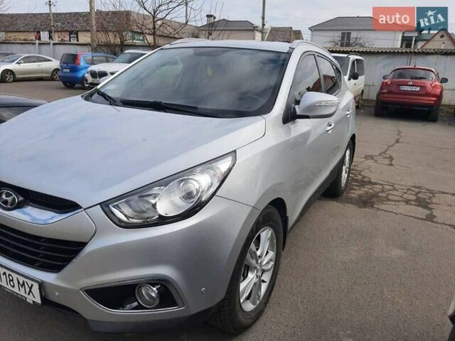 Хендай их35 2011 в Одессе на Automoto.ua Серый Хендай их35, объемом двигателя 2 л и пробегом 130 тыс. км за 12000 $, фото 9 на Automoto.ua