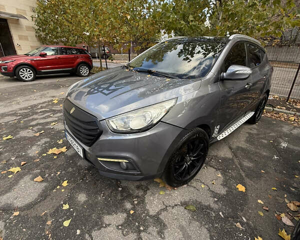 Хендай их35 2011 в Киеве на Automoto.ua Серый Хендай их35, объемом двигателя 2 л и пробегом 240 тыс. км за 11500 $, фото 7 на Automoto.ua