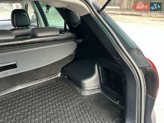 Серый Хендай их35, объемом двигателя 2 л и пробегом 200 тыс. км за 12900 $, фото 90 на Automoto.ua