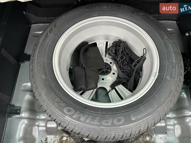 Серый Хендай их35, объемом двигателя 2 л и пробегом 107 тыс. км за 15900 $, фото 53 на Automoto.ua