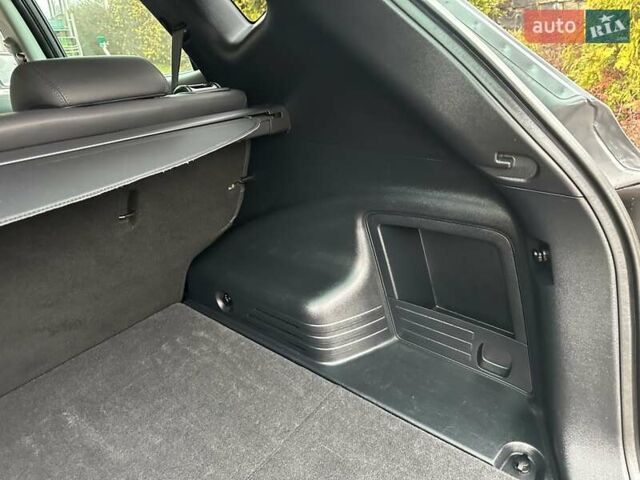 Серый Хендай их35, объемом двигателя 2 л и пробегом 107 тыс. км за 15900 $, фото 52 на Automoto.ua