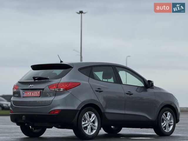 Сірий Хендай іх35, об'ємом двигуна 1.7 л та пробігом 235 тис. км за 11499 $, фото 7 на Automoto.ua