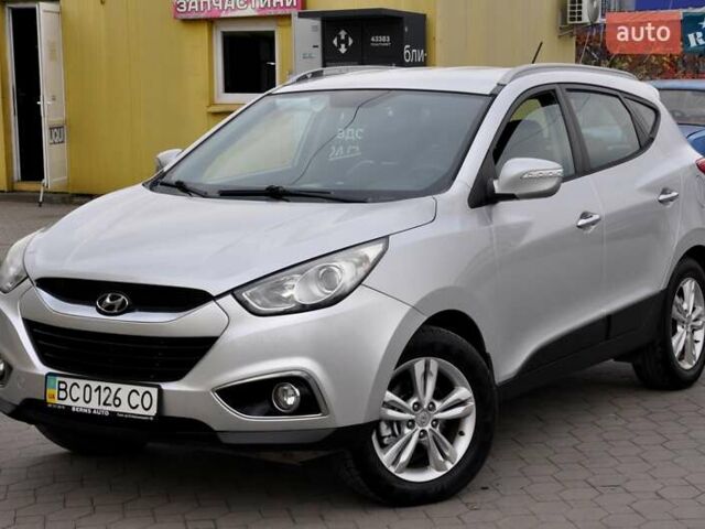 Серый Хендай их35, объемом двигателя 2 л и пробегом 267 тыс. км за 8999 $, фото 38 на Automoto.ua