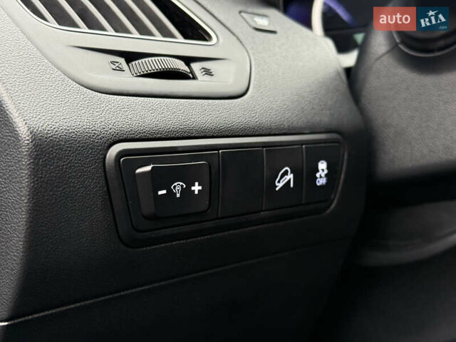 Сірий Хендай іх35, об'ємом двигуна 1.7 л та пробігом 235 тис. км за 11499 $, фото 18 на Automoto.ua