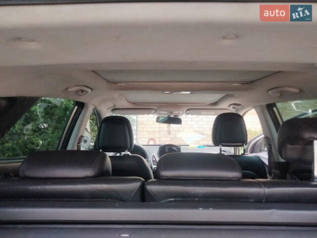 Хендай их35 2011 в Киеве на Automoto.ua Серый Хендай их35, объемом двигателя 2 л и пробегом 227 тыс. км за 12500 $, фото 7 на Automoto.ua
