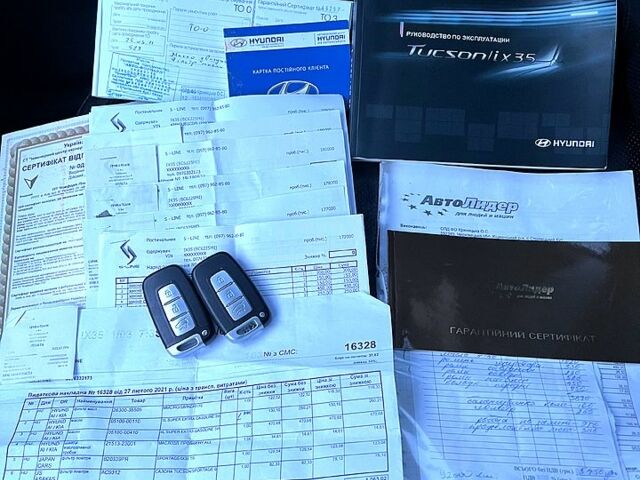 Сірий Хендай іх35, об'ємом двигуна 2.4 л та пробігом 220 тис. км за 11950 $, фото 8 на Automoto.ua