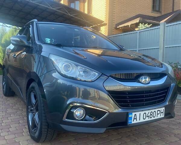 Хендай их35 2011 в Белой Церкве на Automoto.ua Серый Хендай их35, объемом двигателя 2 л и пробегом 196 тыс. км за 14650 $, фото 19 на Automoto.ua