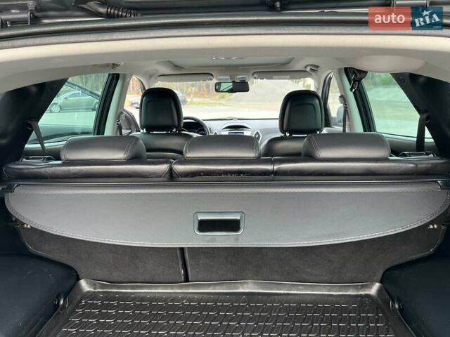 Серый Хендай их35, объемом двигателя 2 л и пробегом 200 тыс. км за 12900 $, фото 92 на Automoto.ua