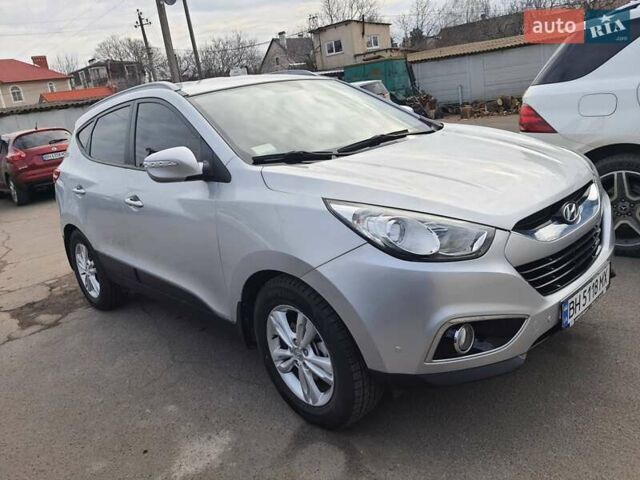 Хендай их35 2011 в Одессе на Automoto.ua Серый Хендай их35, объемом двигателя 2 л и пробегом 130 тыс. км за 12000 $, фото 5 на Automoto.ua