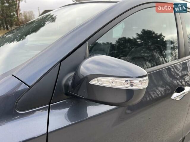 Серый Хендай их35, объемом двигателя 2 л и пробегом 200 тыс. км за 12900 $, фото 36 на Automoto.ua