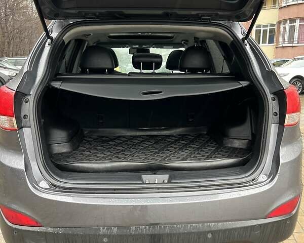 Сірий Хендай іх35, об'ємом двигуна 2.36 л та пробігом 220 тис. км за 11750 $, фото 39 на Automoto.ua