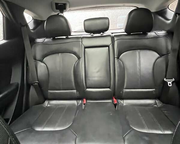 Сірий Хендай іх35, об'ємом двигуна 2.36 л та пробігом 220 тис. км за 11750 $, фото 14 на Automoto.ua