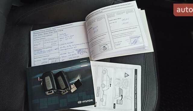 Серый Хендай их35, объемом двигателя 2 л и пробегом 248 тыс. км за 13200 $, фото 32 на Automoto.ua