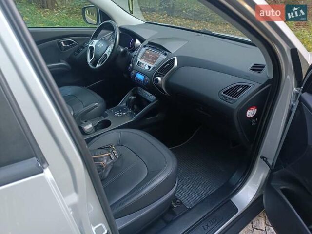 Хендай их35 2011 в Черновцах на Automoto.ua Серый Хендай их35, объемом двигателя 2 л и пробегом 179 тыс. км за 12900 $, фото 29 на Automoto.ua