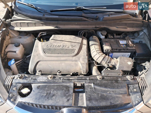 Хендай их35 2011 в Полтаве на Automoto.ua Серый Хендай их35, объемом двигателя 0 л и пробегом 189 тыс. км за 15000 $, фото 4 на Automoto.ua