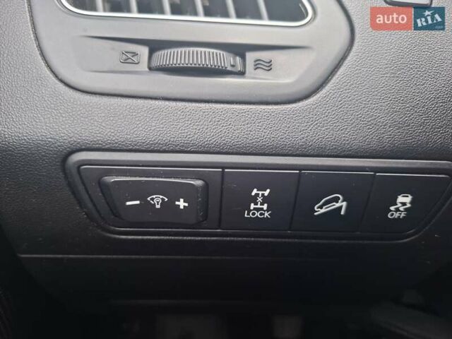 Серый Хендай их35, объемом двигателя 2 л и пробегом 193 тыс. км за 10999 $, фото 25 на Automoto.ua