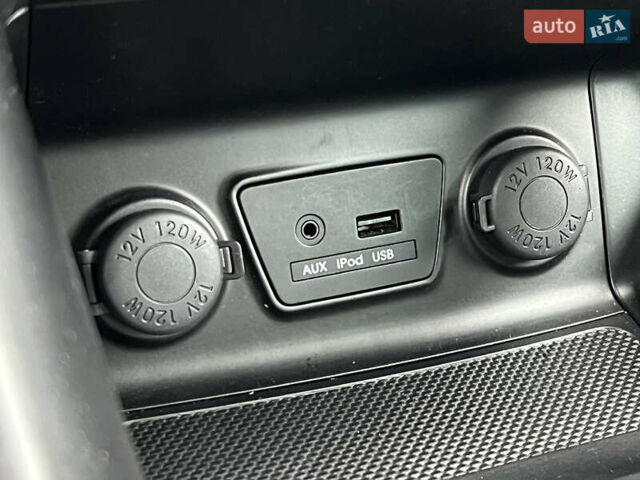 Серый Хендай их35, объемом двигателя 2 л и пробегом 240 тыс. км за 11500 $, фото 41 на Automoto.ua