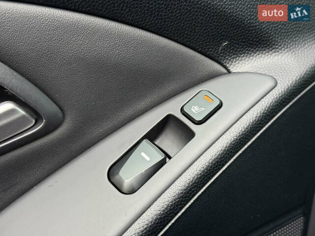 Сірий Хендай іх35, об'ємом двигуна 1.7 л та пробігом 235 тис. км за 11499 $, фото 21 на Automoto.ua