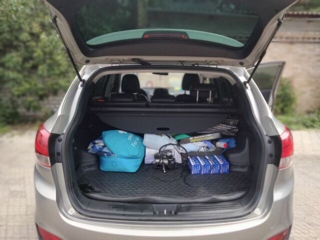 Хендай их35 2011 в Киеве на Automoto.ua Серый Хендай их35, объемом двигателя 2 л и пробегом 227 тыс. км за 12500 $, фото 6 на Automoto.ua