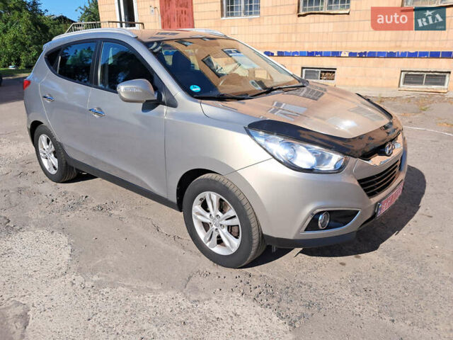 Хендай их35 2011 в Полтаве на Automoto.ua Серый Хендай их35, объемом двигателя 0 л и пробегом 189 тыс. км за 15000 $, фото 2 на Automoto.ua