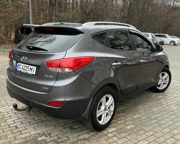 Сірий Хендай іх35, об'ємом двигуна 2.36 л та пробігом 220 тис. км за 11750 $, фото 3 на Automoto.ua
