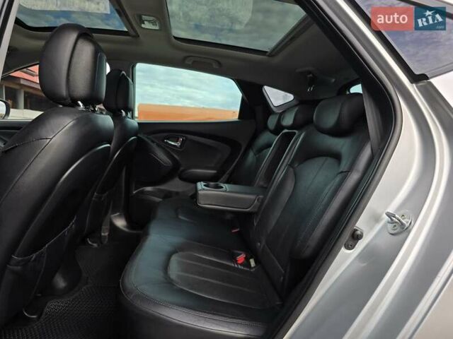 Сірий Хендай іх35, об'ємом двигуна 1.69 л та пробігом 308 тис. км за 11999 $, фото 30 на Automoto.ua