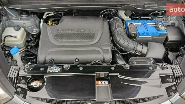 Серый Хендай их35, объемом двигателя 2 л и пробегом 198 тыс. км за 13200 $, фото 28 на Automoto.ua