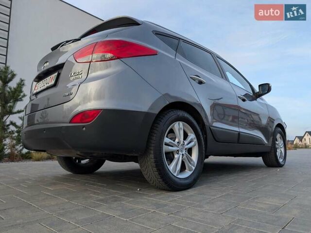 Сірий Хендай іх35, об'ємом двигуна 2 л та пробігом 222 тис. км за 13950 $, фото 21 на Automoto.ua