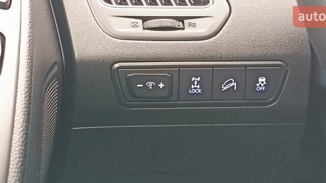 Серый Хендай их35, объемом двигателя 2 л и пробегом 198 тыс. км за 13200 $, фото 19 на Automoto.ua