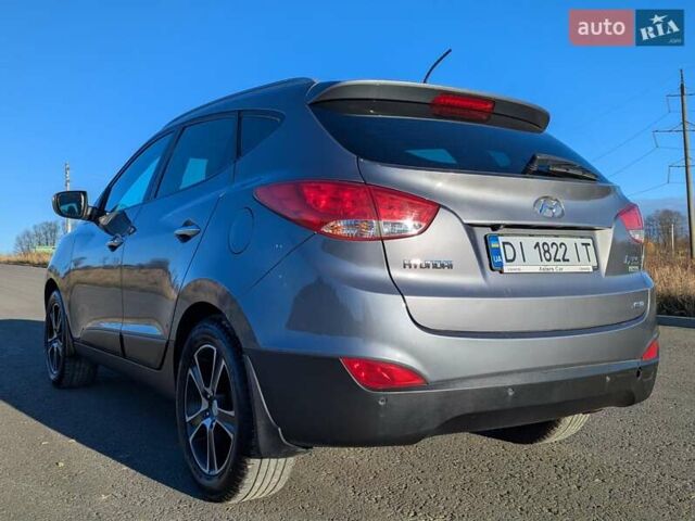 Сірий Хендай іх35, об'ємом двигуна 2 л та пробігом 175 тис. км за 10900 $, фото 21 на Automoto.ua