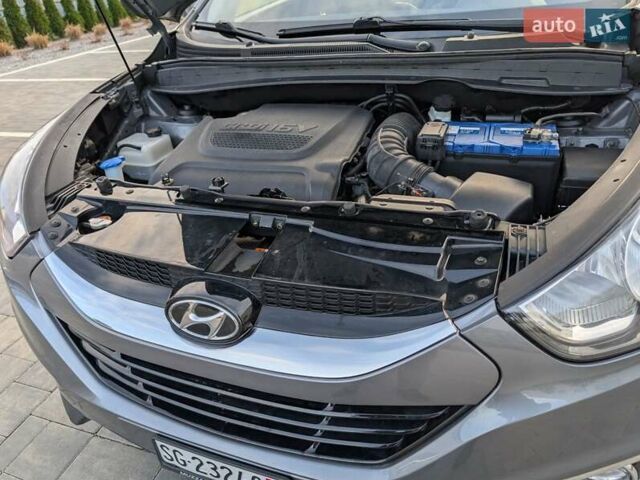 Сірий Хендай іх35, об'ємом двигуна 2 л та пробігом 222 тис. км за 13950 $, фото 60 на Automoto.ua