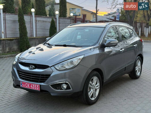 Сірий Хендай іх35, об'ємом двигуна 1.7 л та пробігом 209 тис. км за 11799 $, фото 3 на Automoto.ua