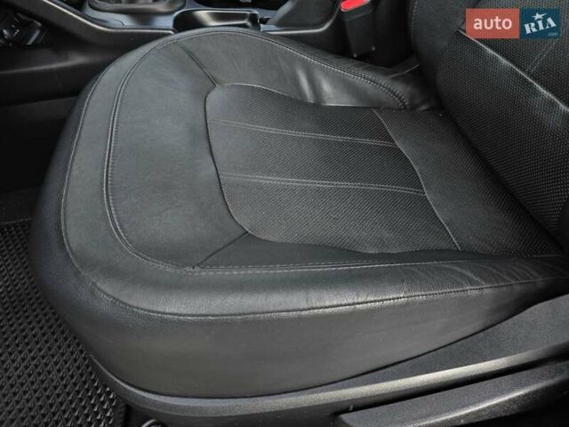 Сірий Хендай іх35, об'ємом двигуна 1.69 л та пробігом 308 тис. км за 11999 $, фото 14 на Automoto.ua