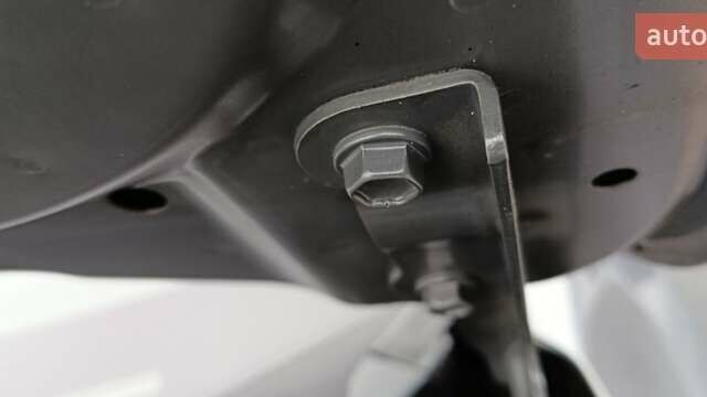 Серый Хендай их35, объемом двигателя 2 л и пробегом 198 тыс. км за 13200 $, фото 33 на Automoto.ua