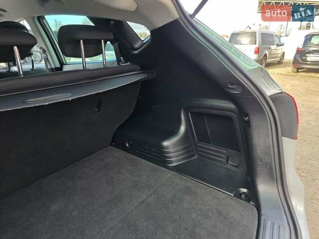 Серый Хендай их35, объемом двигателя 1.7 л и пробегом 186 тыс. км за 11700 $, фото 49 на Automoto.ua