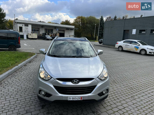Сірий Хендай іх35, об'ємом двигуна 2 л та пробігом 253 тис. км за 13900 $, фото 21 на Automoto.ua