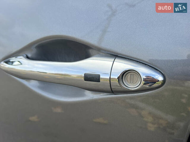 Сірий Хендай іх35, об'ємом двигуна 2 л та пробігом 178 тис. км за 11999 $, фото 21 на Automoto.ua